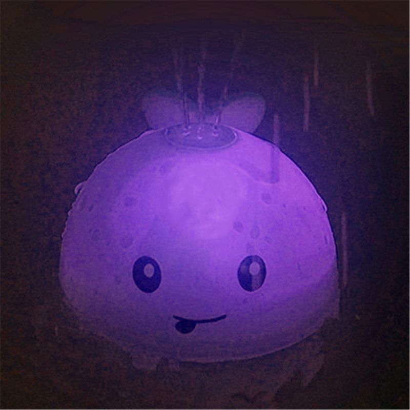 custom toy make Light Up Bath Tub Toys Whale Water Sprinkler Pool Toys Pool Toy