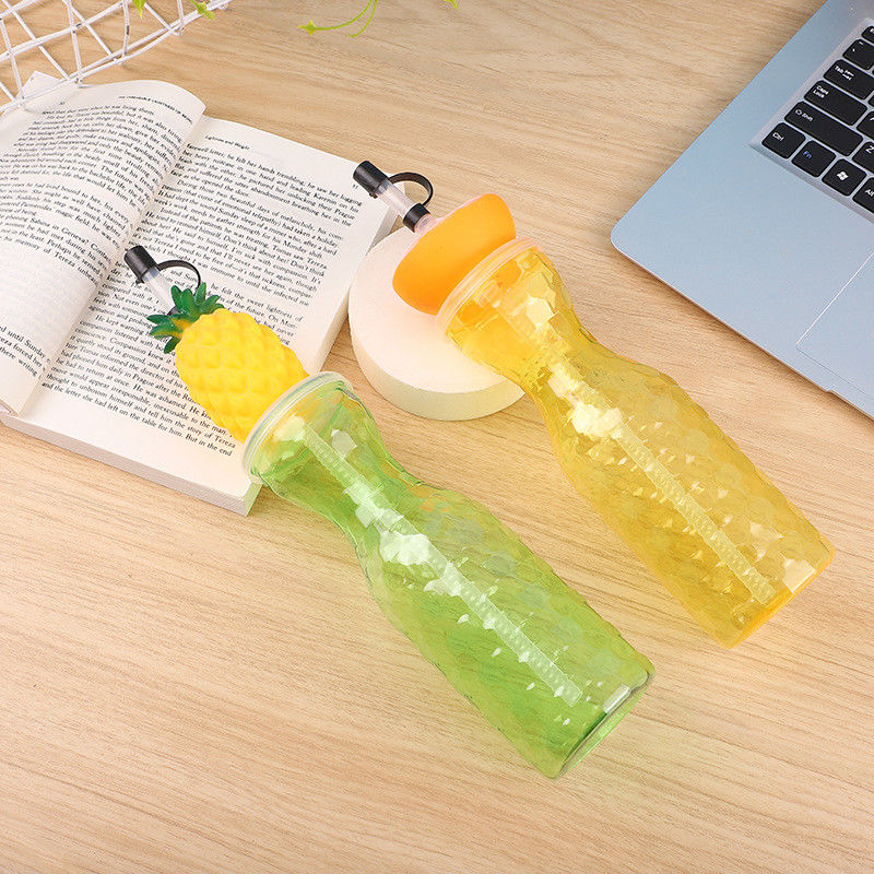 Customized Plastic Fruit Shape Cup with Straw Milk Tea Cup Portable Juice Bottle