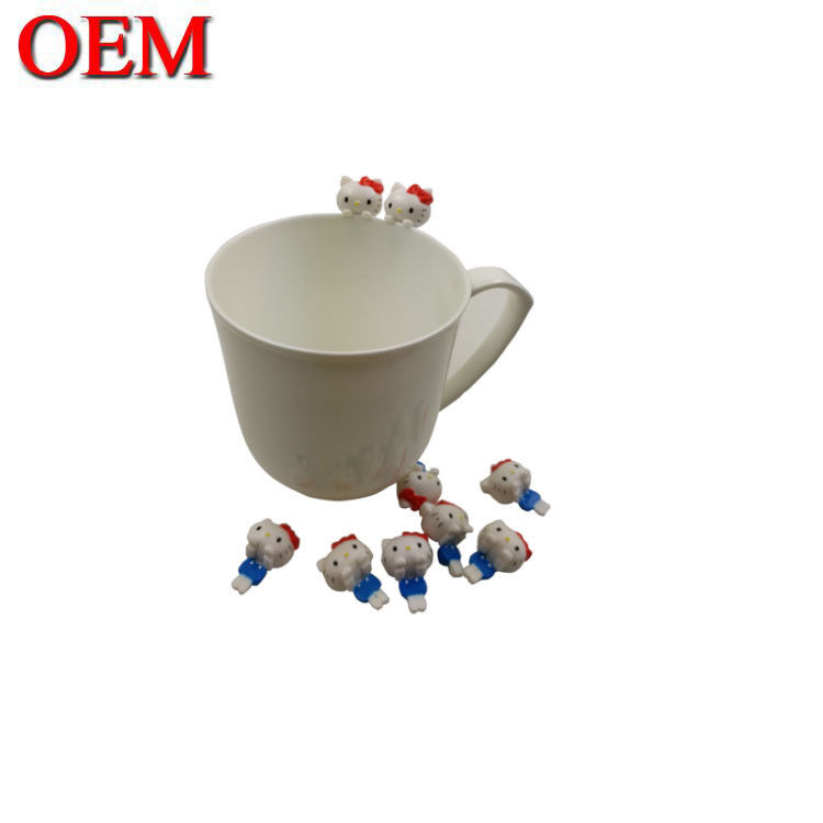 Custom figure toy manufacturer OEM Customized Kitty cat Mini Cup Cartoon Figure Toys  custom  your own design toy