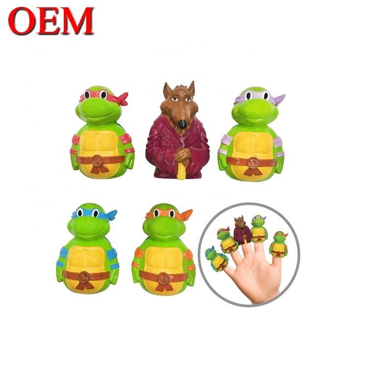3D Plastic Figure Finger Puppet Toys OEM Hand Play Toy For Kid Custom Plastic Figure